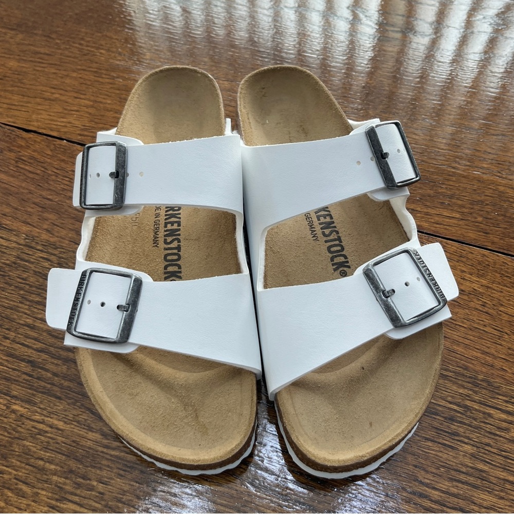 Birkenstock Arizona White Sandals - Picture 2 of 6